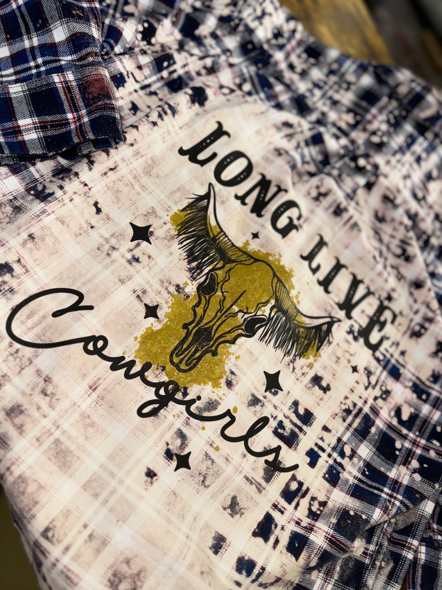 Long Live Cowgirls - Flannel; M