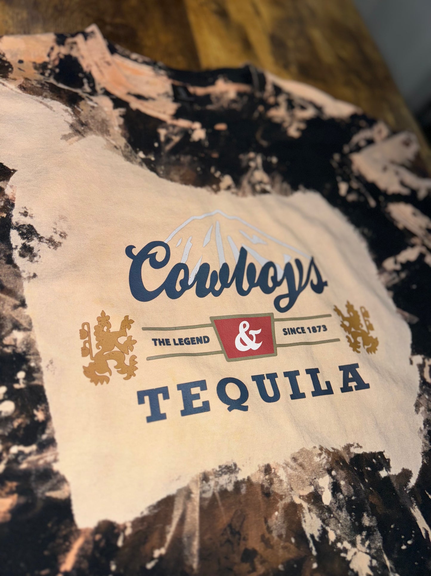 Cowboys & Tequila; L